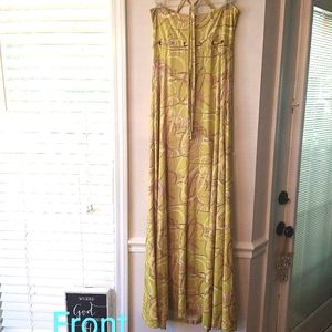 Apple Bottom signature maxi dress